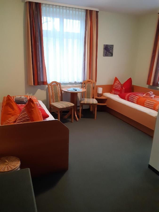 Pension Schoene Grossrohrsdorf Kamer foto