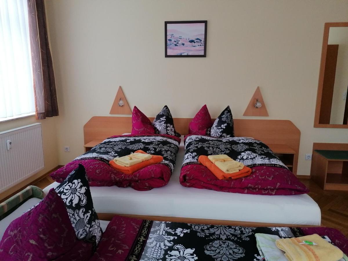 Pension Schoene Grossrohrsdorf Kamer foto