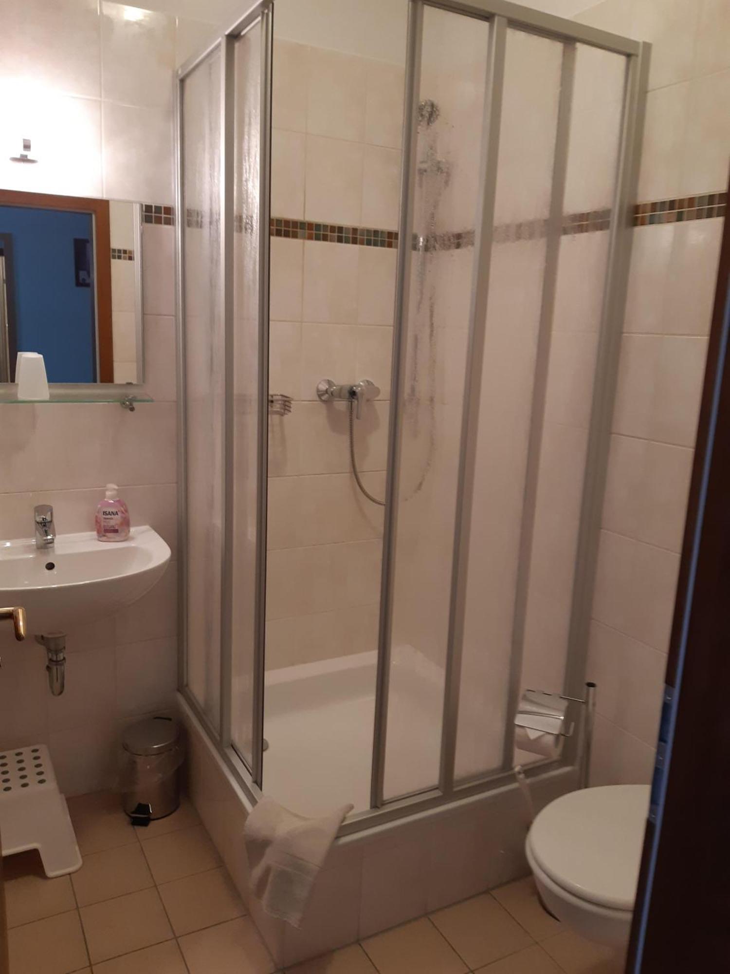 Pension Schoene Grossrohrsdorf Kamer foto